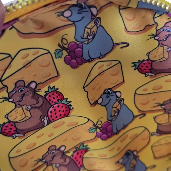 Loungefly Disney Pixar Ratatouille Remy Cheese Crossbody Bag NWT - Picture 7 of 7